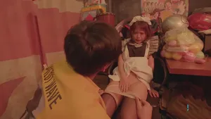 Cô gái từng bị ông chú quấy rối tình dục khi còn bé, giờ lớn lên lại tìm đến ông ấy