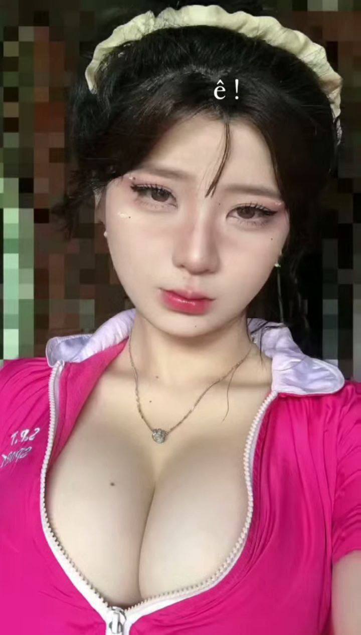 1pondo-013123_001-FHD-Nữ diễn viên quyến rũ huyền thoại ~ Emily Okazaki